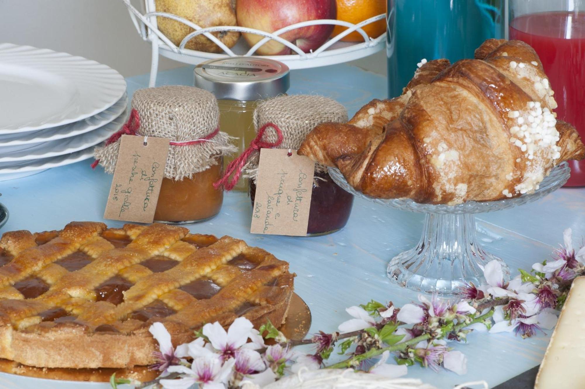 Il Bosco Delle Torte Castellinaldo エクステリア 写真